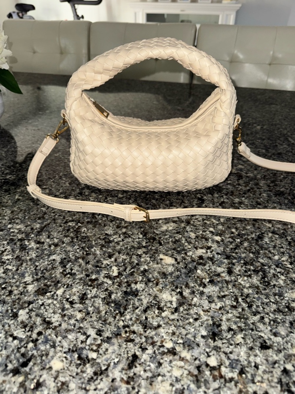 Urban Expressions Cream Woven Shoulder Bag with Detachable Strap